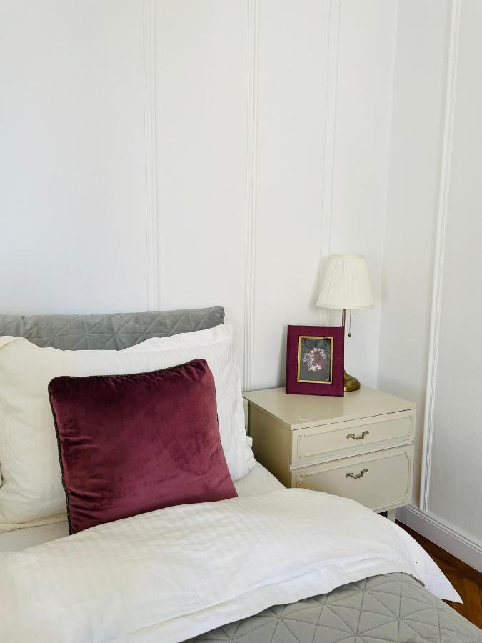 Littleparis Appartement Cluj-Napoca Buitenkant foto