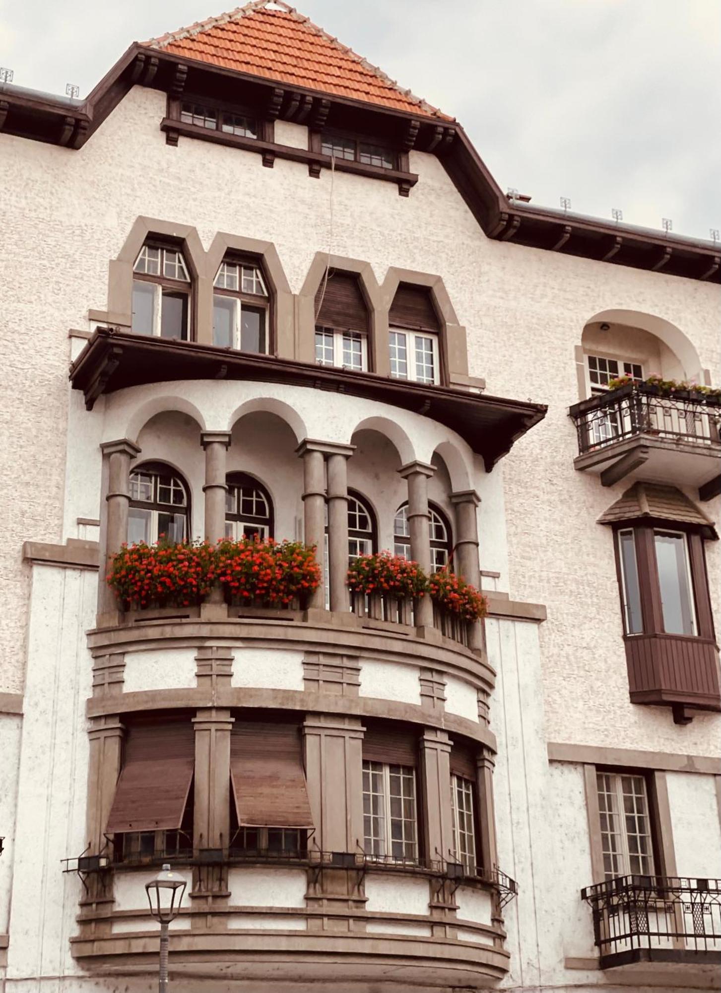 Littleparis Appartement Cluj-Napoca Buitenkant foto